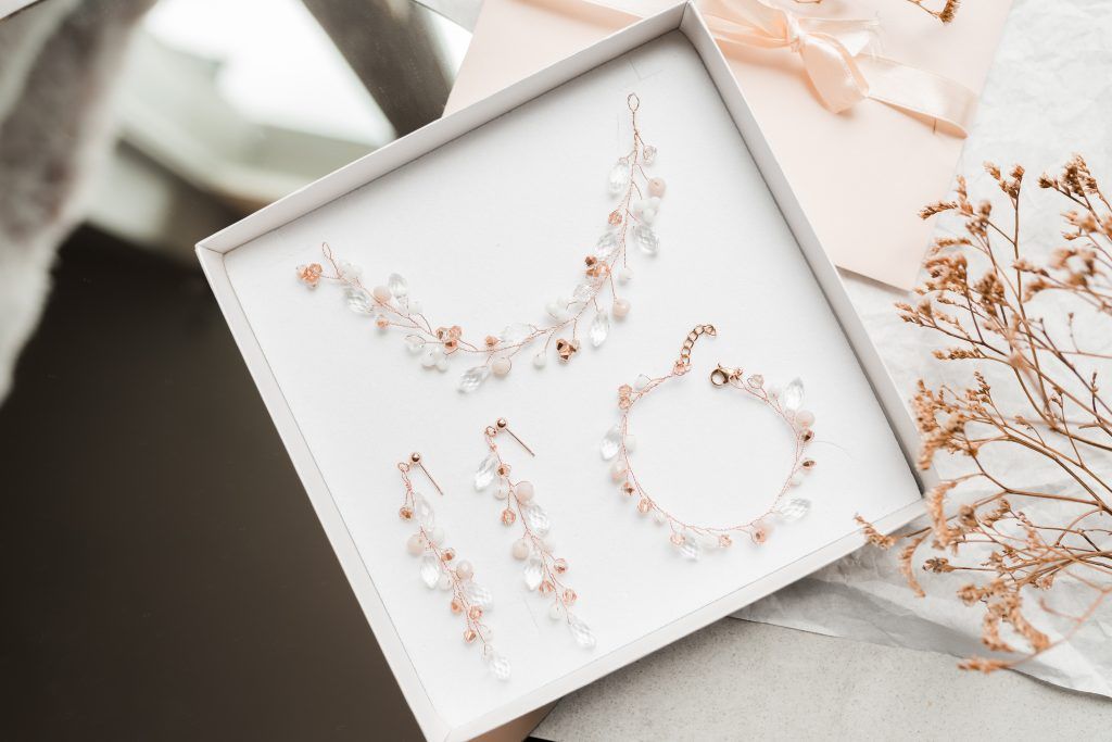 Komplet biżuterii z kryształkami Lea