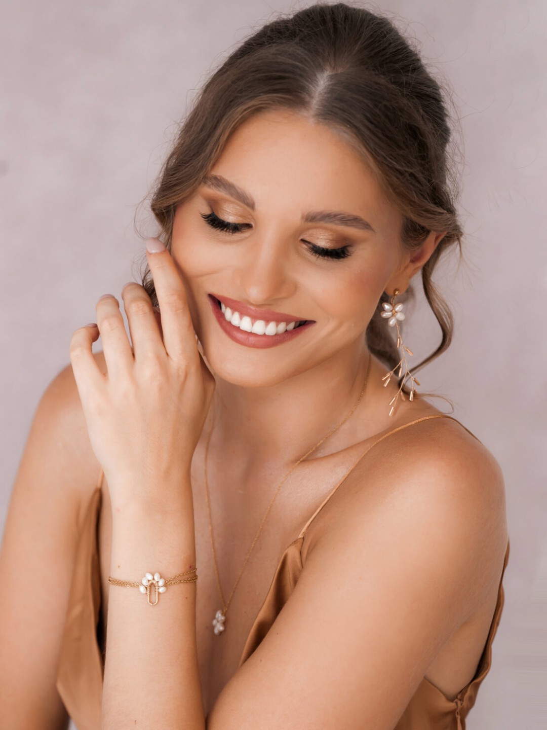 Lekka i wygodna biżuteria wieczorowa i na zamówienie