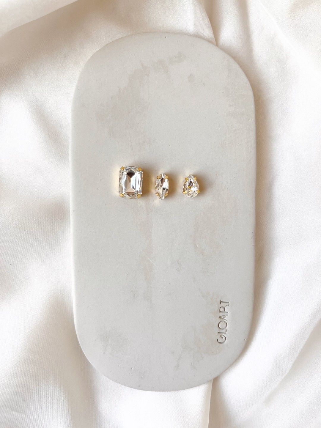 E3F14233-1EA4-48CE-B969-A4E3DE70B70B