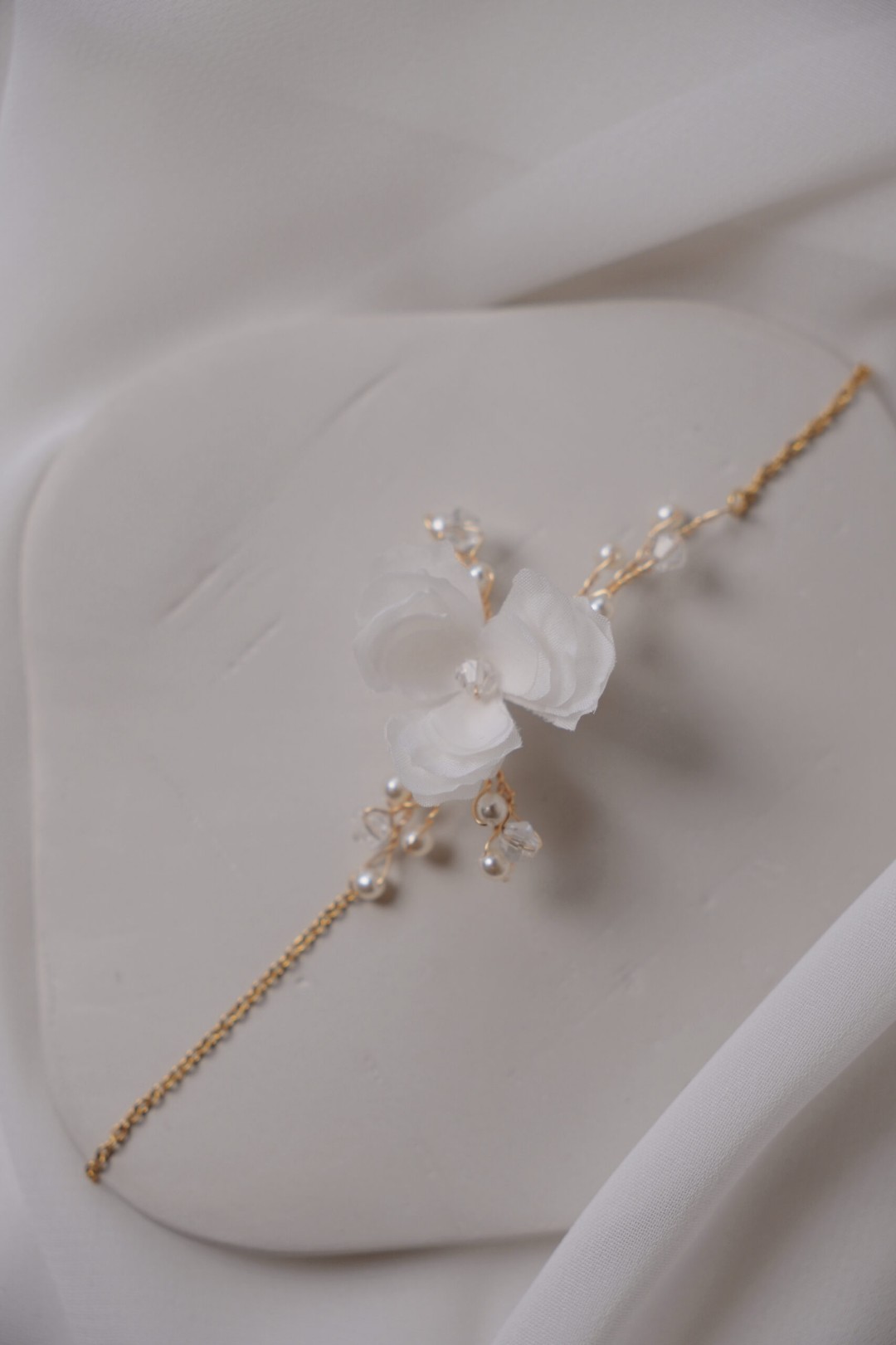 2B426AD9-A8FE-4507-BB10-3D1B17A27610