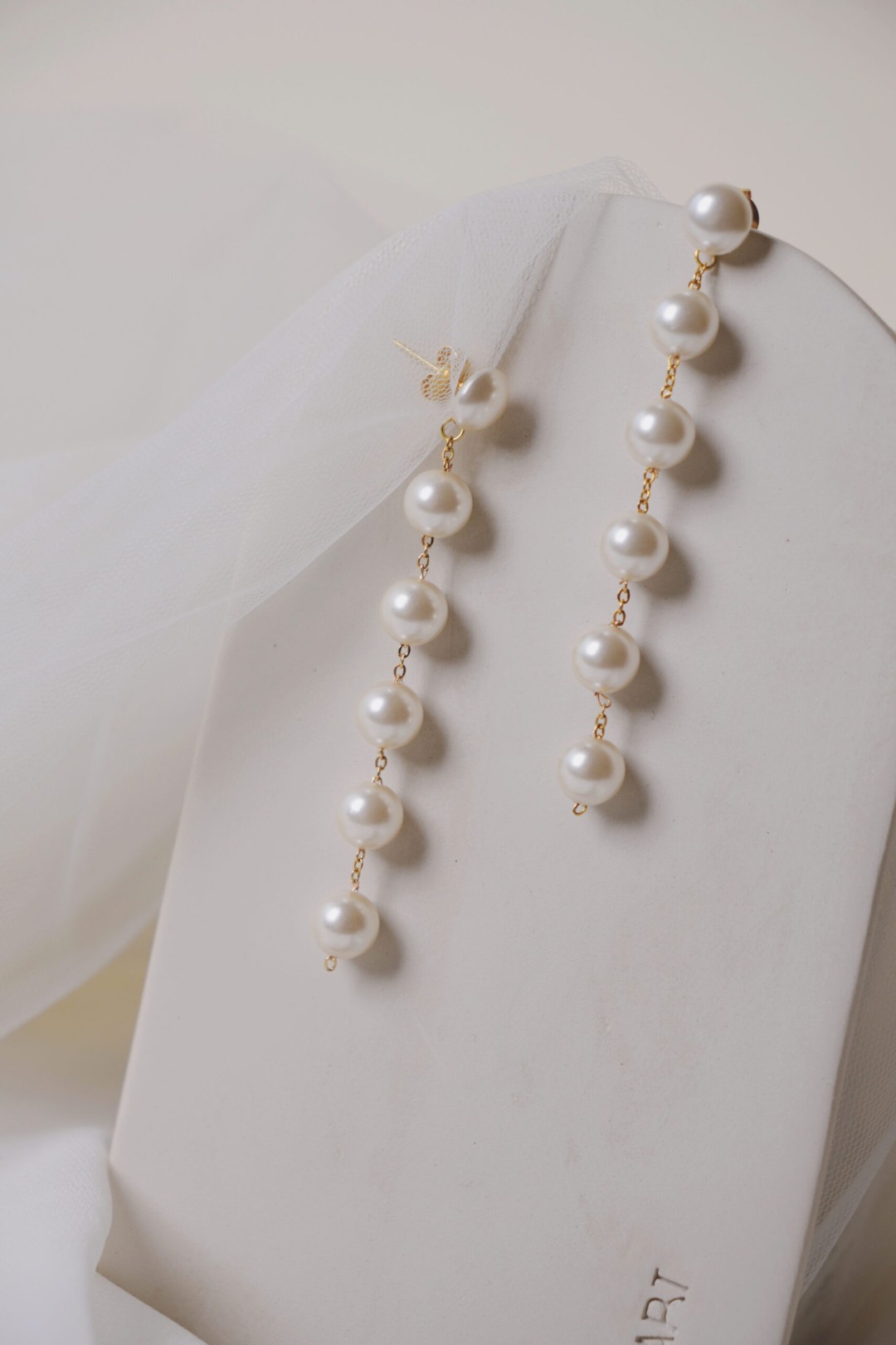 B5370615-BDDB-42FA-A4F9-FA2DCDFECB9A