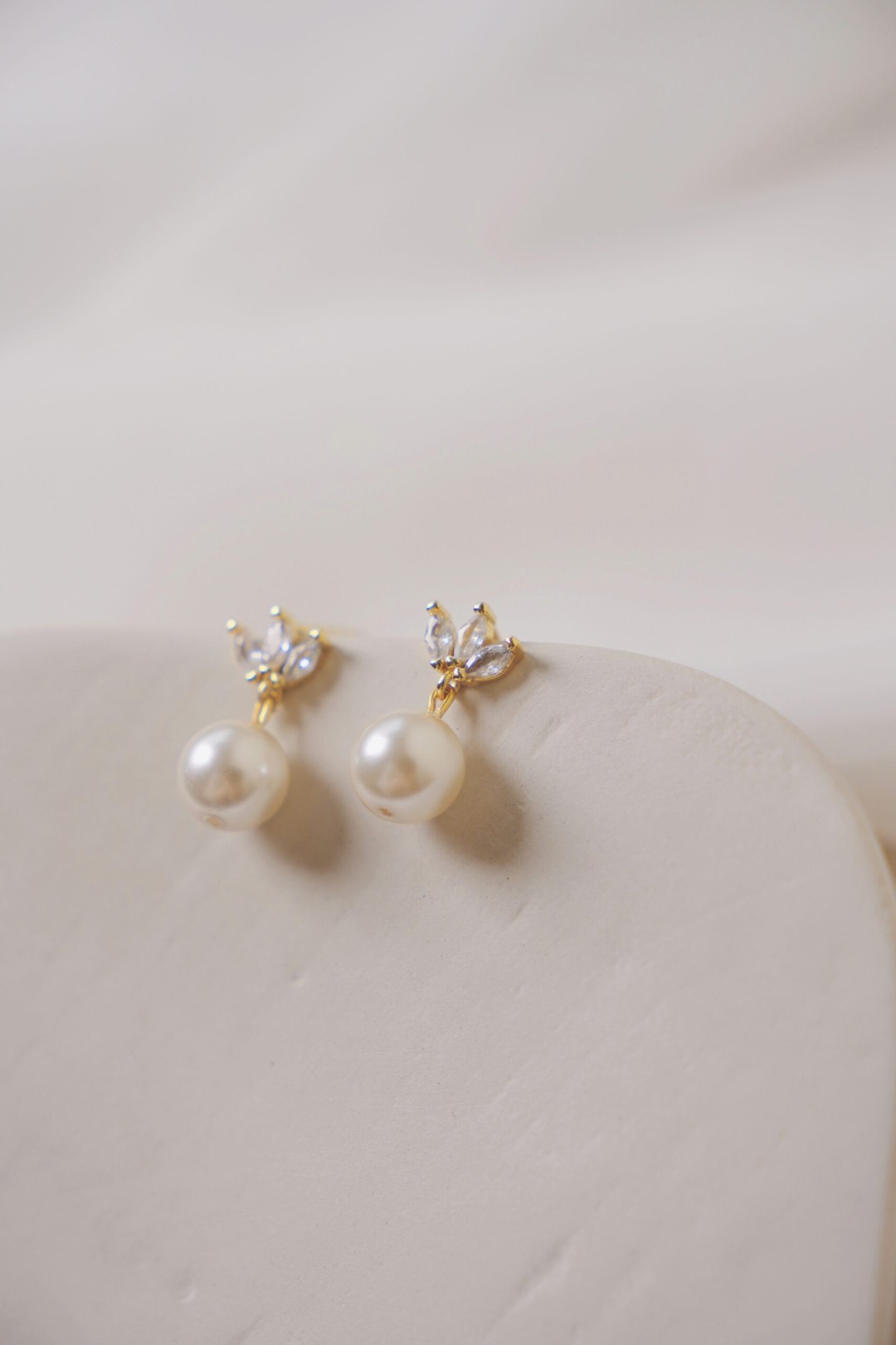 FD3D26B4-93C4-4023-B1B2-53DC60212D4E FD3D26B4-93C4-4023-B1B2-53DC60212D4E