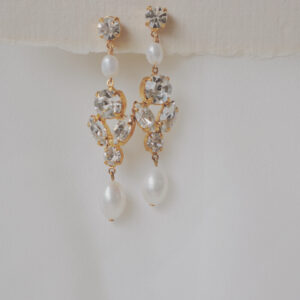 Długie kolczyki z kryształami Preciosa i perłami naturalnymi "Aurielle"