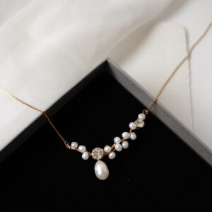 Naszyjnik z drobnymi perłami naturalnymi "Valentine"