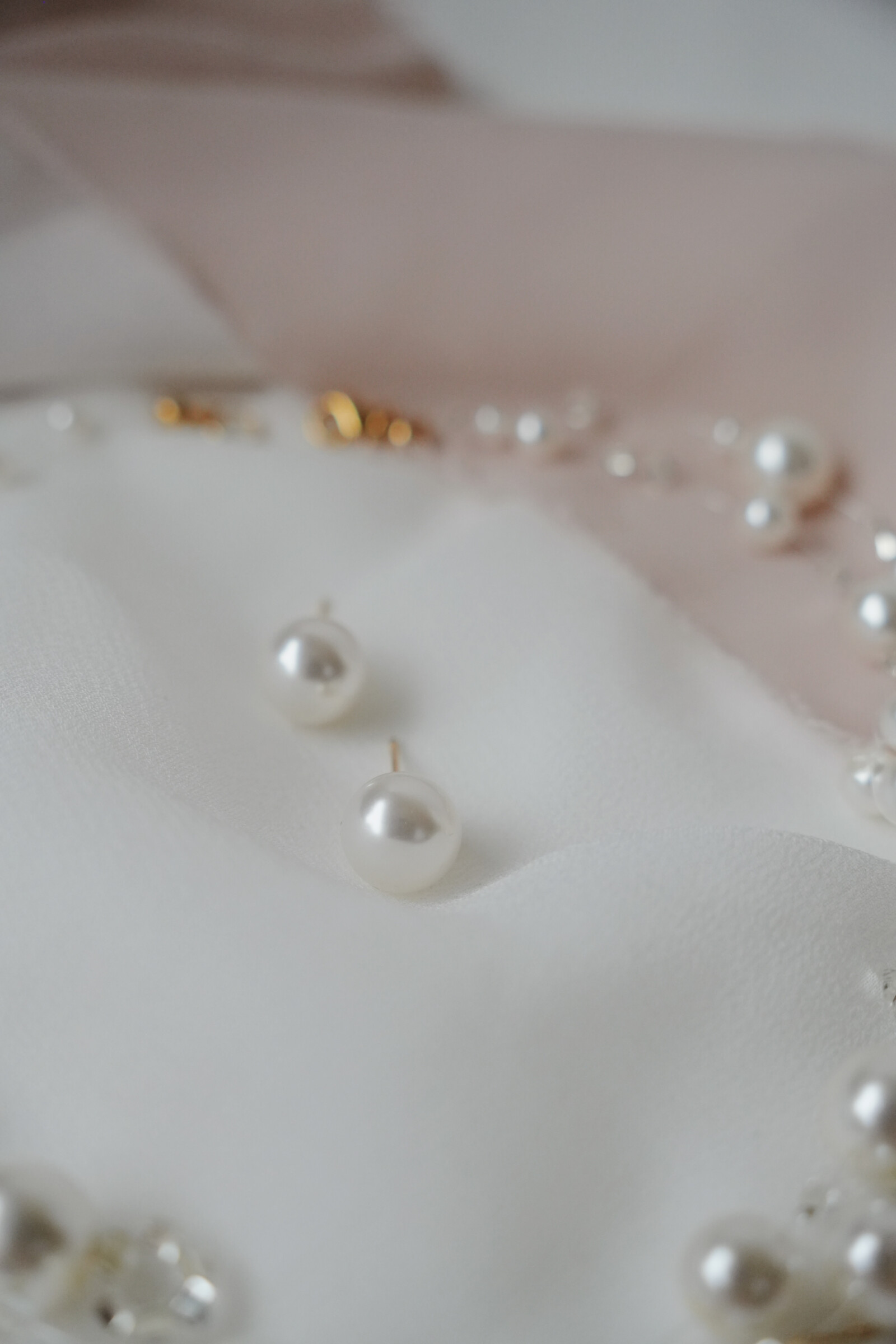 39085430-33AA-44B6-A7E1-439CDCCD396F