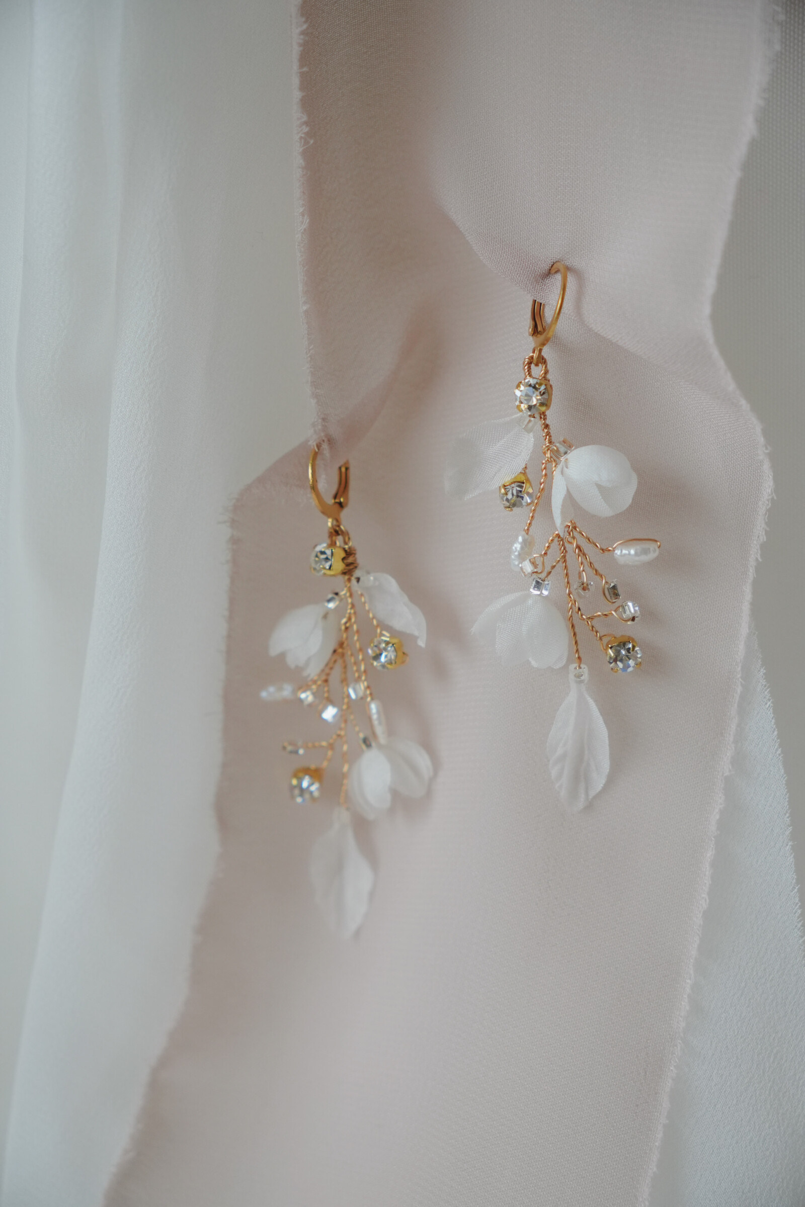 555B8BFF-E2AC-4AEF-A407-79D27DA3FABF