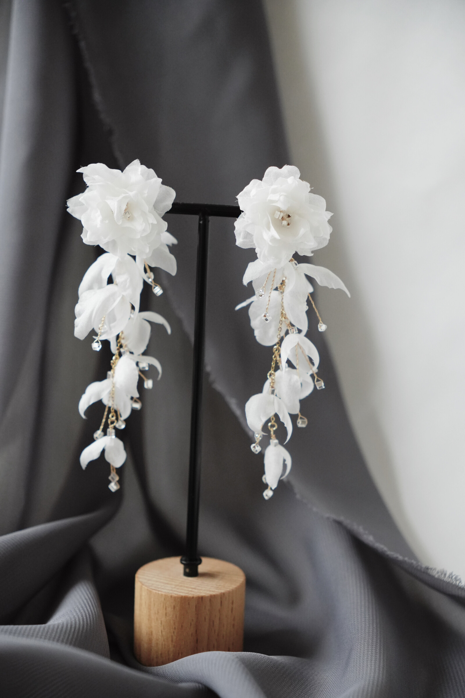 8C81BC6B-B91B-4861-A70B-6938BA0172C2