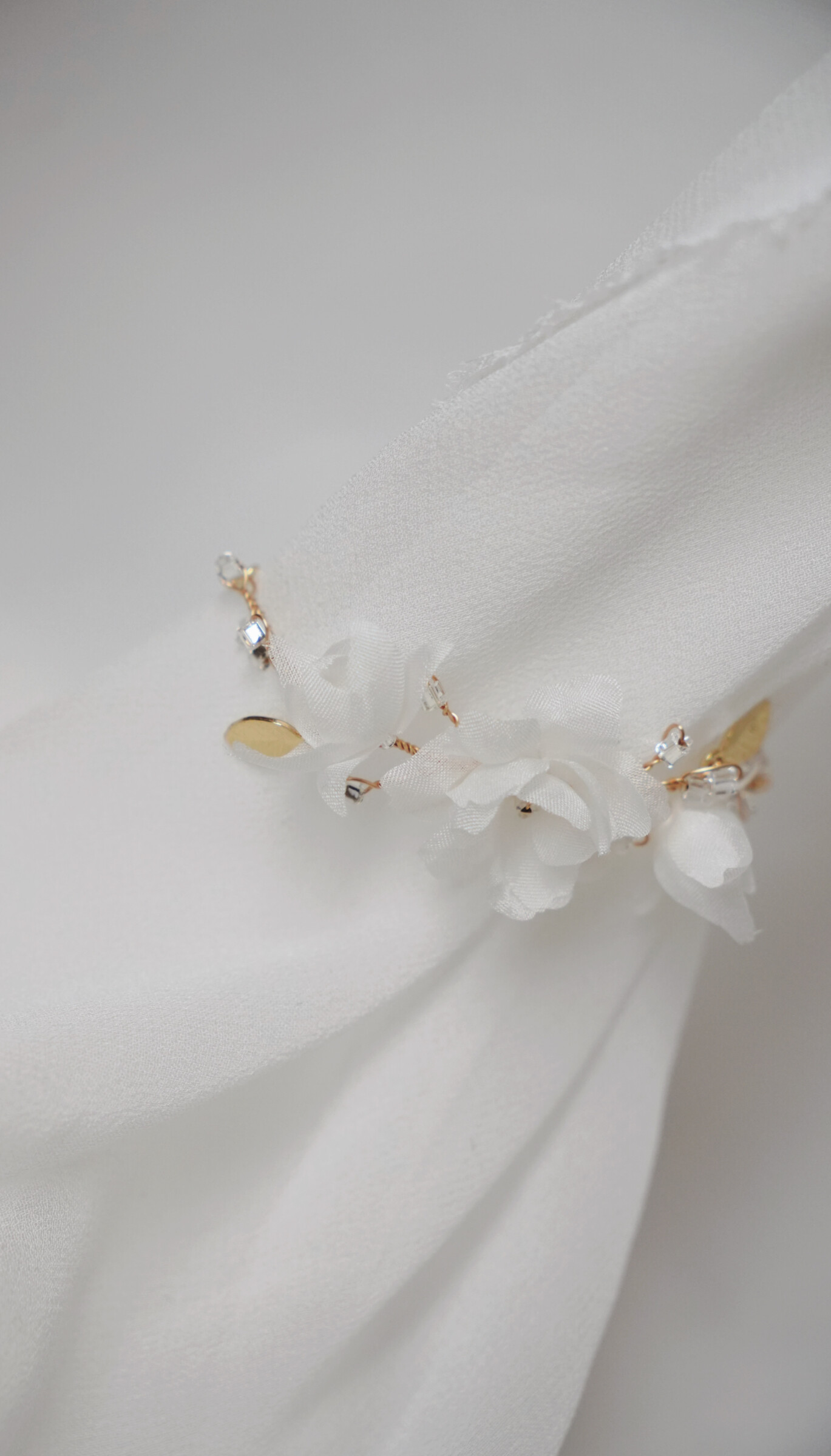 B133DECC-69EF-4959-A656-2E09AE54B6AC