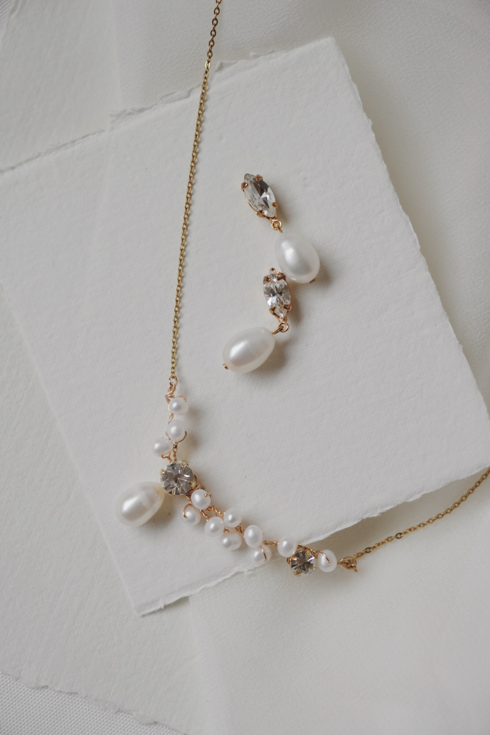 D7DB1A40-9D6A-4C34-AF6E-7E6B064A6D12