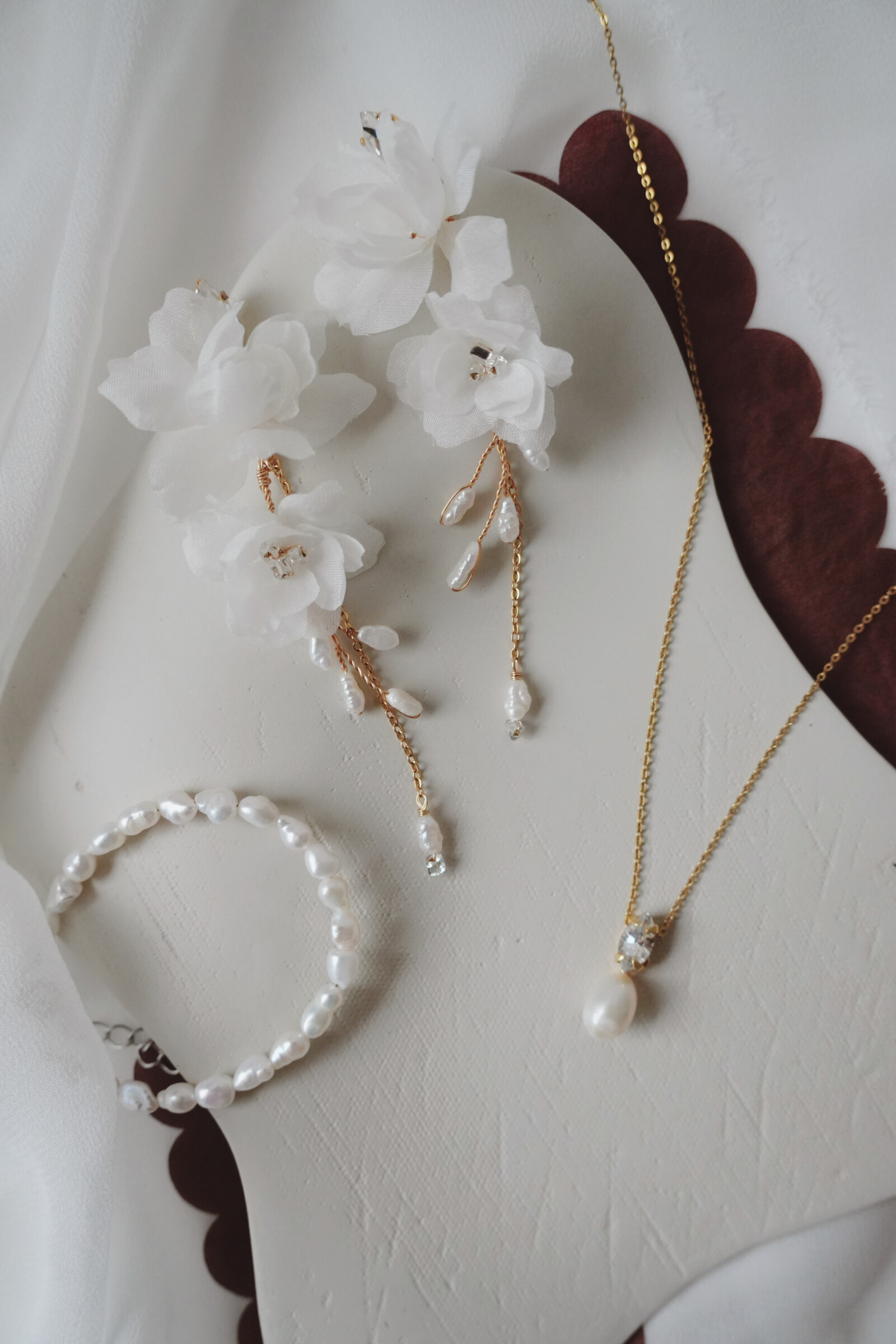 D90C337F-6430-49E3-AF41-05BD41FE8BB4