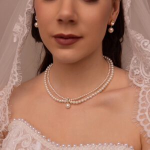 Kolia ślubna z perłami i owalnym kryształem "Lunaria"